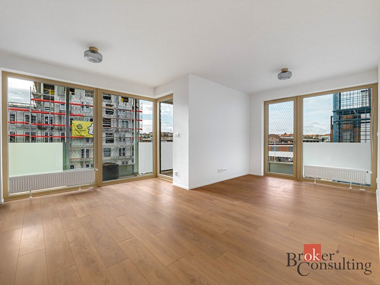 Pronájem bytu 3+kk 74 m² - foto 5