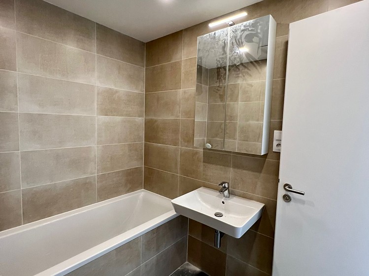 Pronájem bytu 2+kk 59 m² (Jednopodlažní) - foto 3