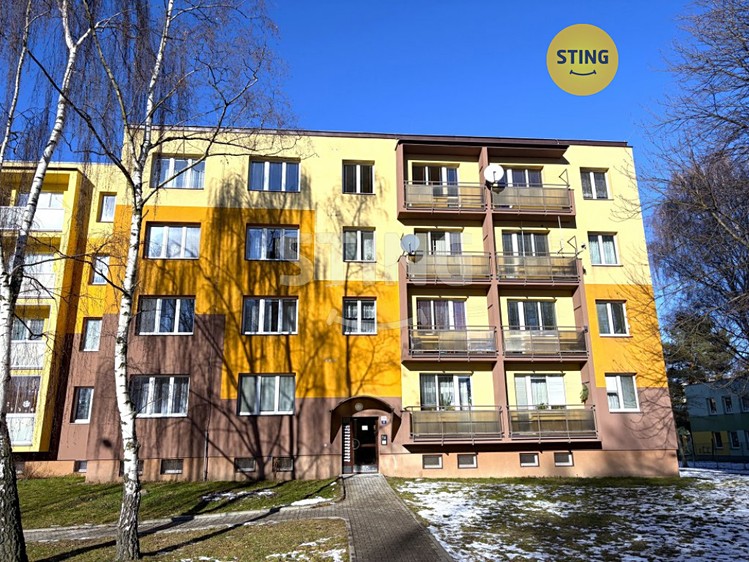 Pronájem bytu 3+1 84 m² - foto 1