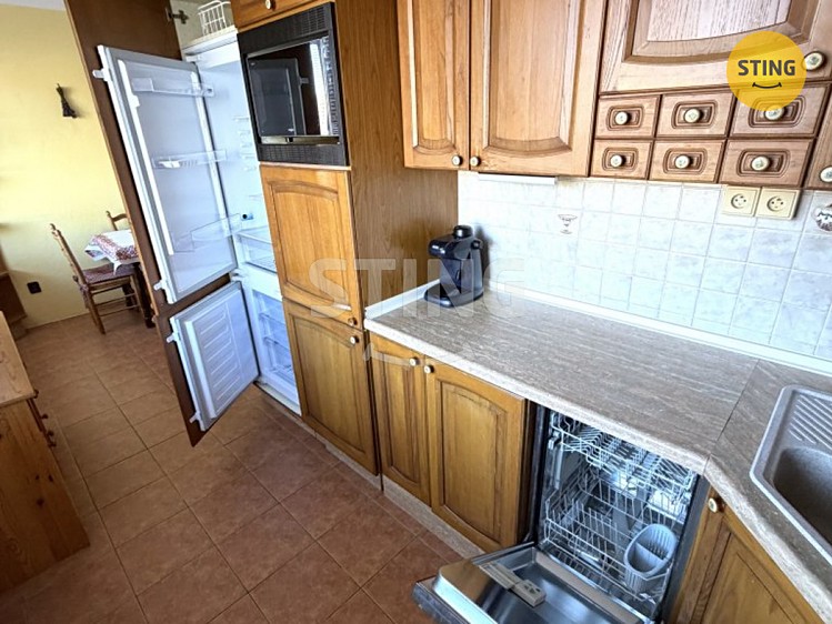 Pronájem bytu 3+1 84 m² - foto 2