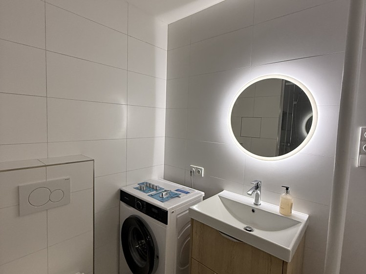 Pronájem bytu 2+1 56 m² - foto 7