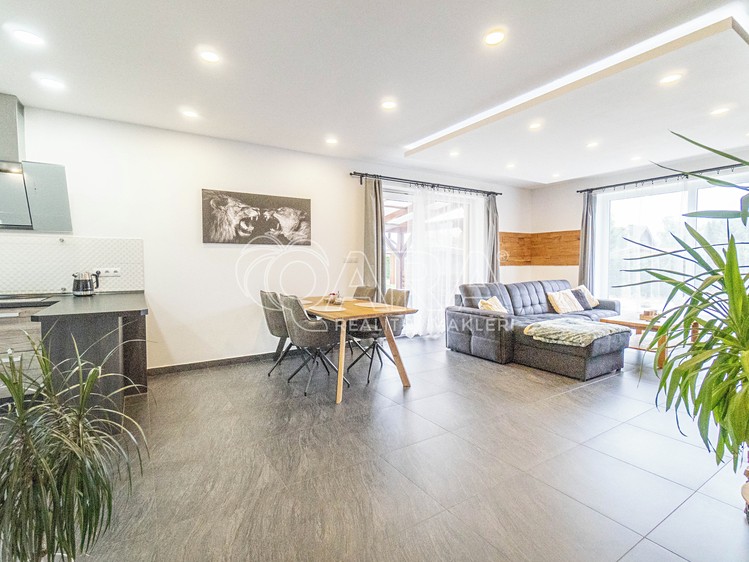 Prodej  rodinného domu 180 m², pozemek 2 181 m² - foto 5