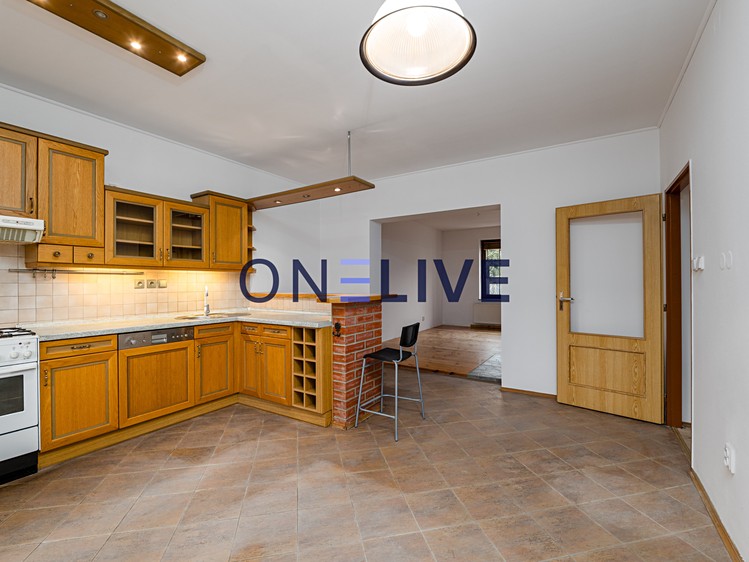 Prodej rodinného domu 112 m², pozemek 256 m² - foto 3
