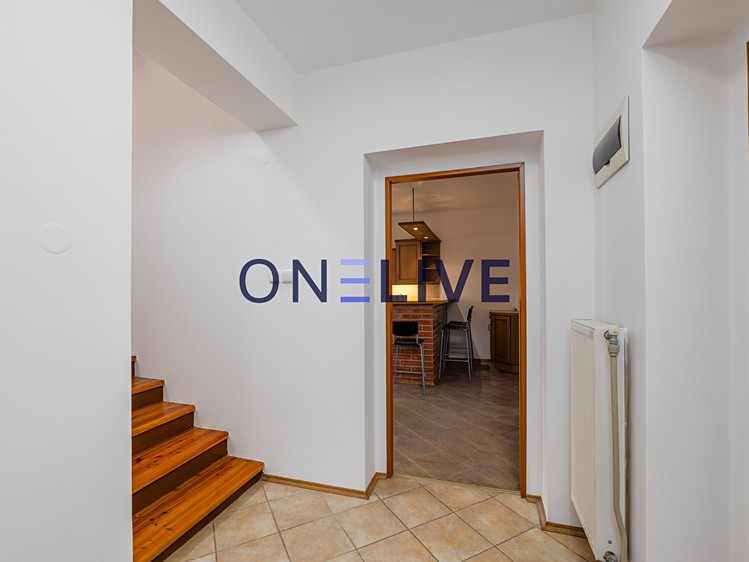 Prodej rodinného domu 112 m², pozemek 256 m² - foto 8