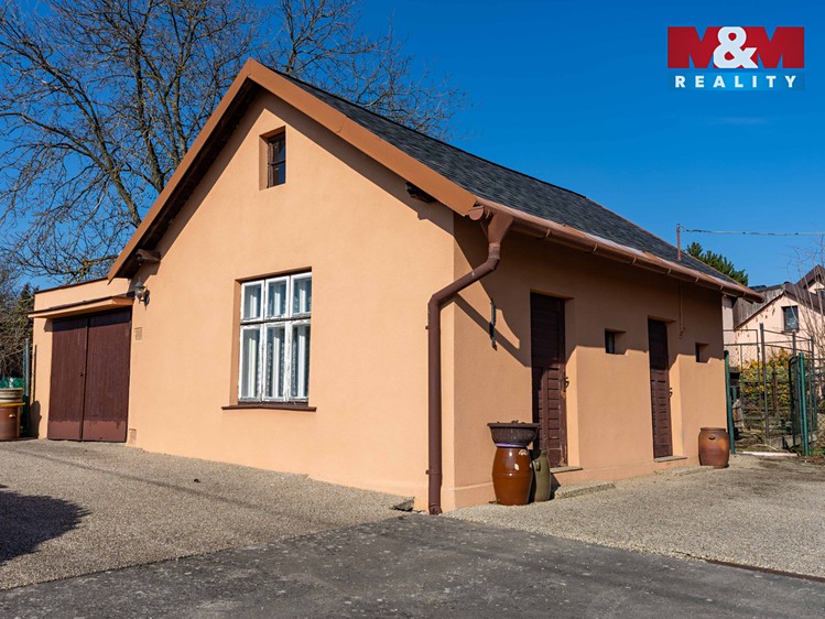 Prodej rodinného domu 150 m², pozemek 1 240 m² - foto 3
