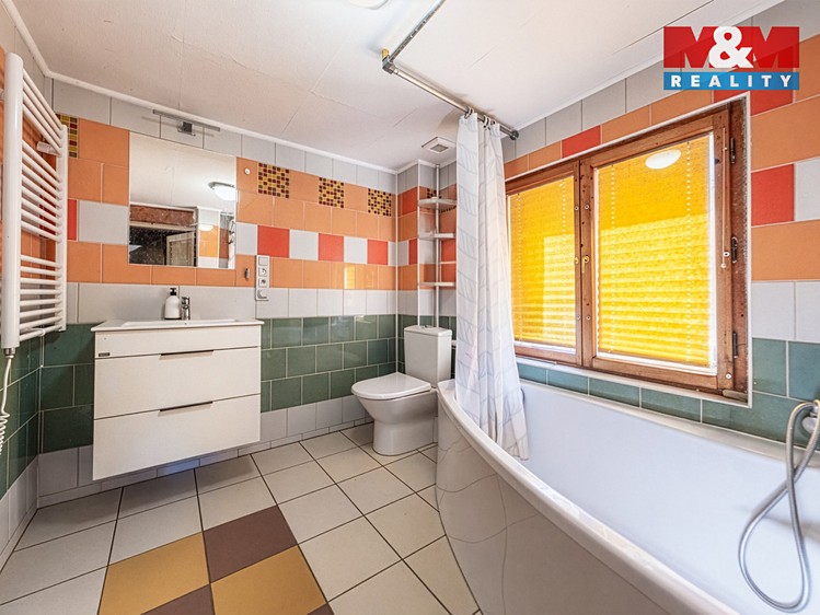 Prodej chaty 99 m², pozemek 684 m² - foto 3