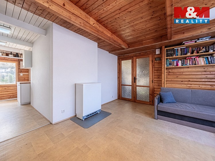 Prodej chaty 99 m², pozemek 684 m² - foto 2