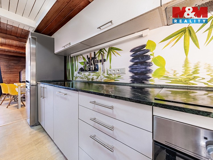 Prodej chaty 99 m², pozemek 684 m² - foto 6