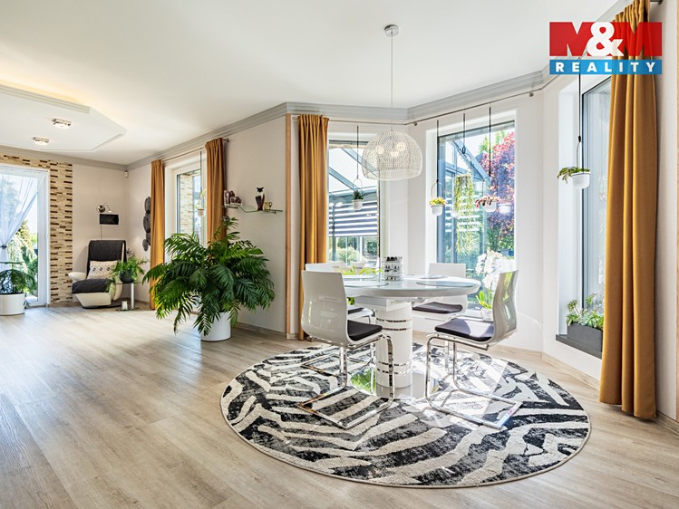 Prodej rodinného domu 190 m², pozemek 1 201 m² - foto 5
