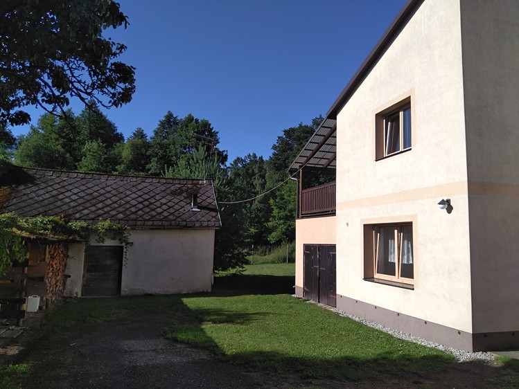 Prodej rodinného domu 161 m², pozemek 1 086 m² - foto 2