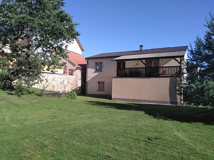 Prodej rodinného domu 161 m², pozemek 1 086 m² - foto 3