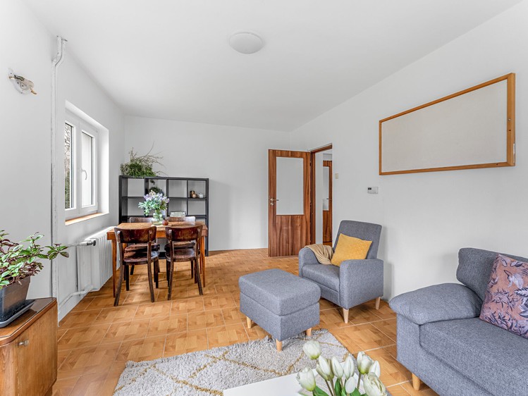 Prodej rodinného domu 80 m², pozemek 1 203 m² - foto 6