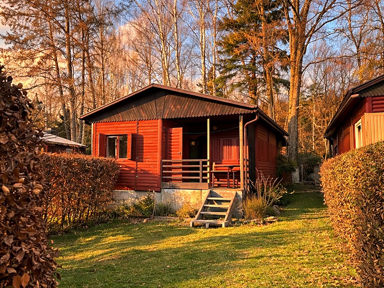 Prodej chaty 32 m², pozemek 195 m² - foto 1