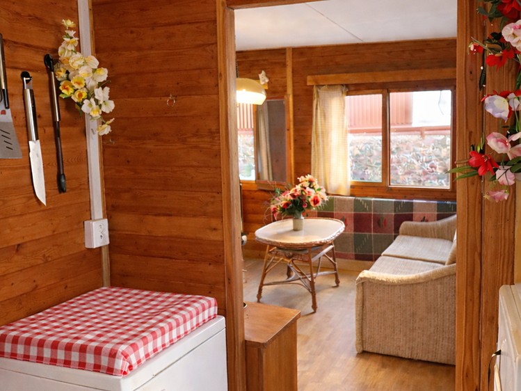 Prodej chaty 32 m², pozemek 195 m² - foto 6