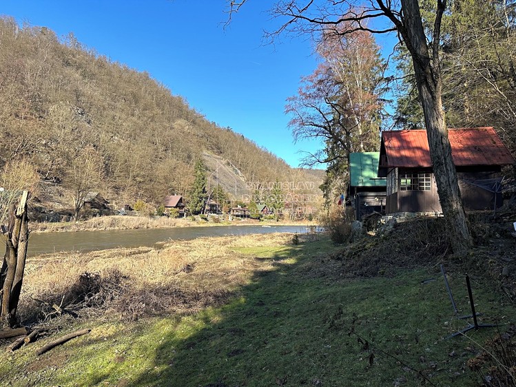 Prodej chaty 36 m², pozemek 18 m² - foto 2