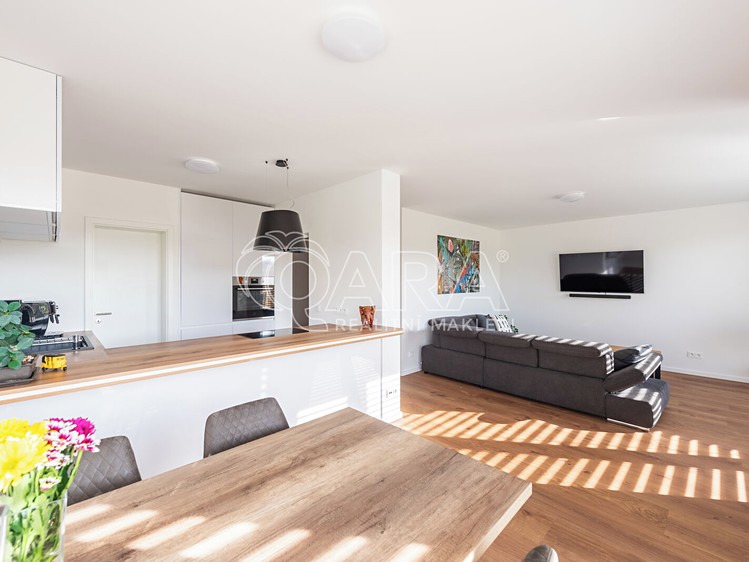 Prodej rodinného domu 139 m², pozemek 451 m² - foto 6