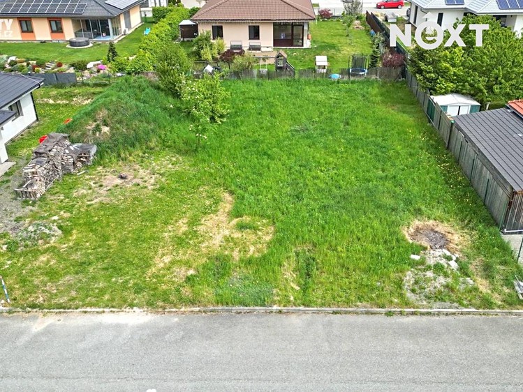 Prodej stavebního pozemku 738 m² - foto 8