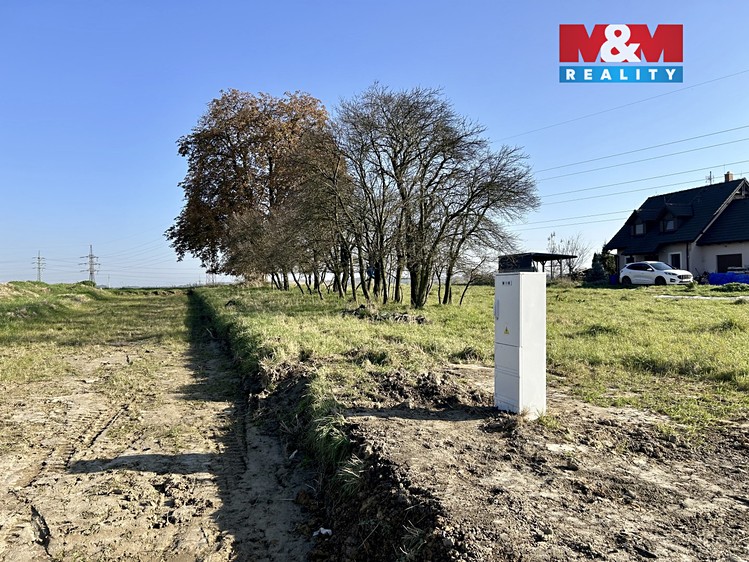 Prodej  stavebního pozemku 880 m² - foto 4