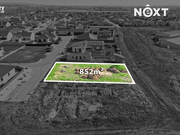 Prodej stavebního pozemku 852 m² - foto 6