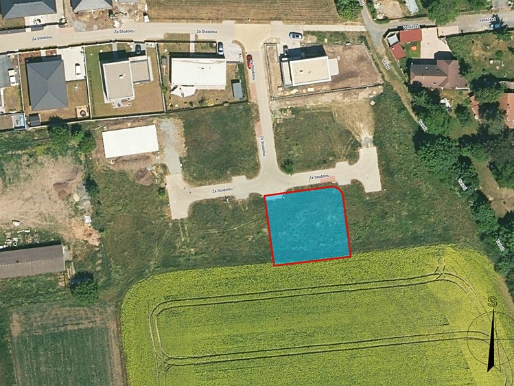 Prodej  stavebního pozemku 658 m² - foto 5