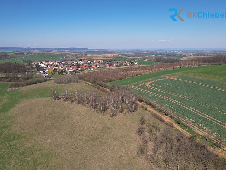 Prodej stavebního pozemku 1 070 m² - foto 7