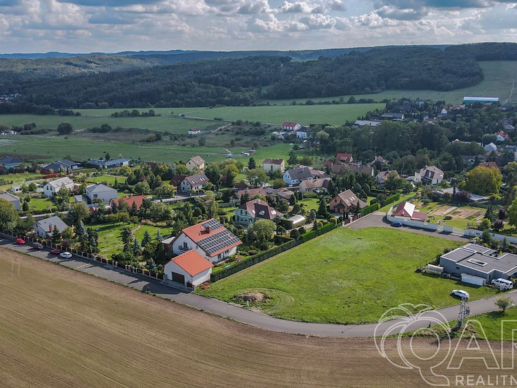 Prodej  stavebního pozemku 1 516 m² - foto 7