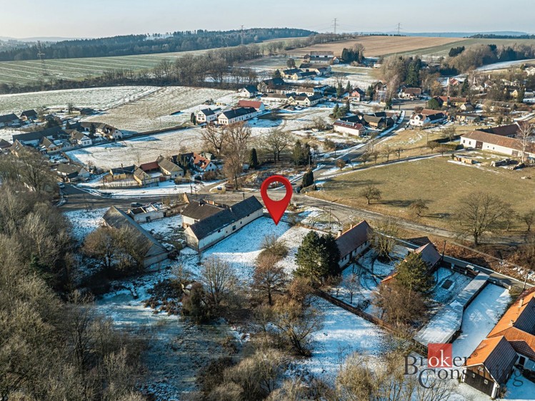 Prodej  stavebního pozemku 1 277 m² - foto 8
