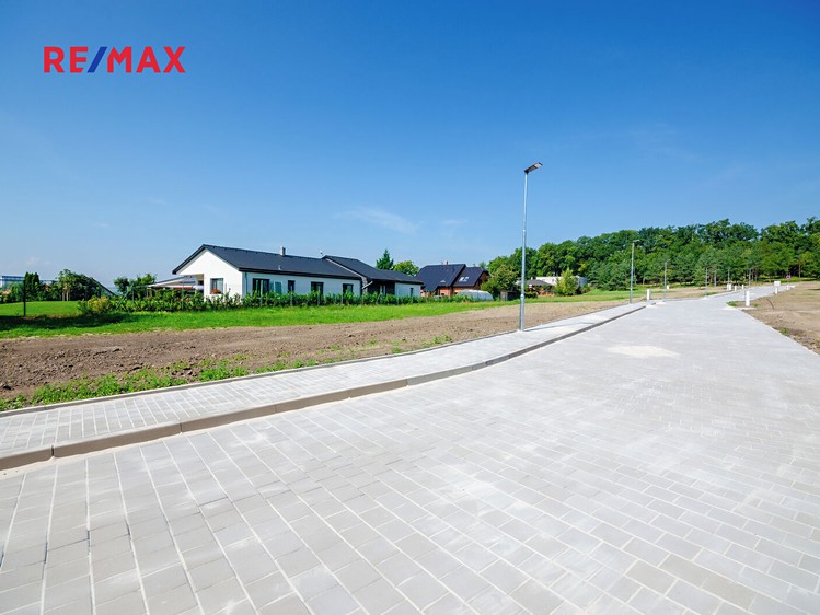 Prodej stavebního pozemku 1 136 m² - foto 6