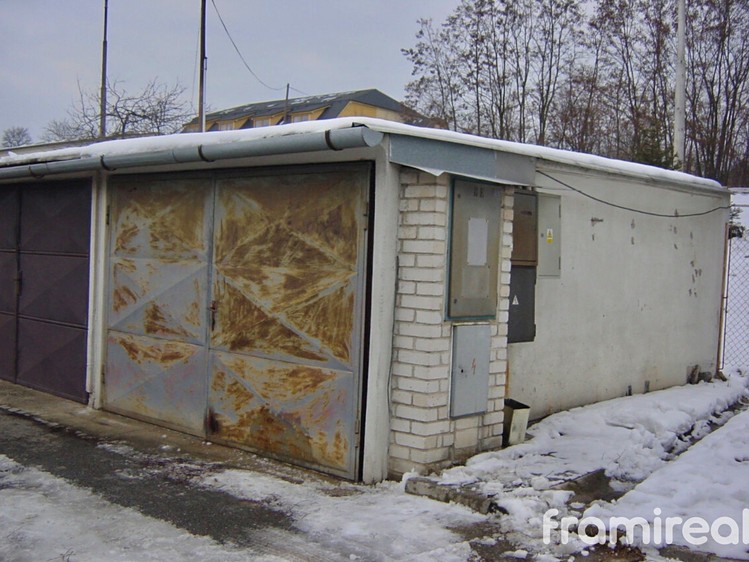 Prodej garáže 15 m² - foto 2