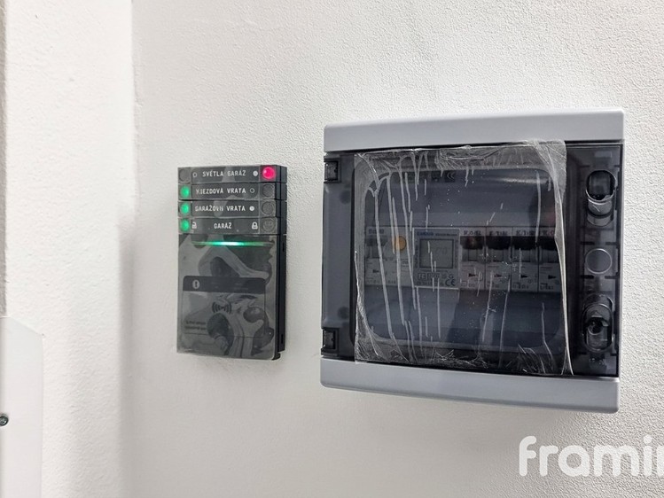 Prodej garáže 17 m² - foto 5