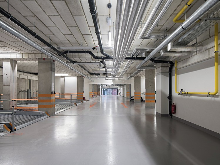 Prodej garážového stání 13 m² - foto 2