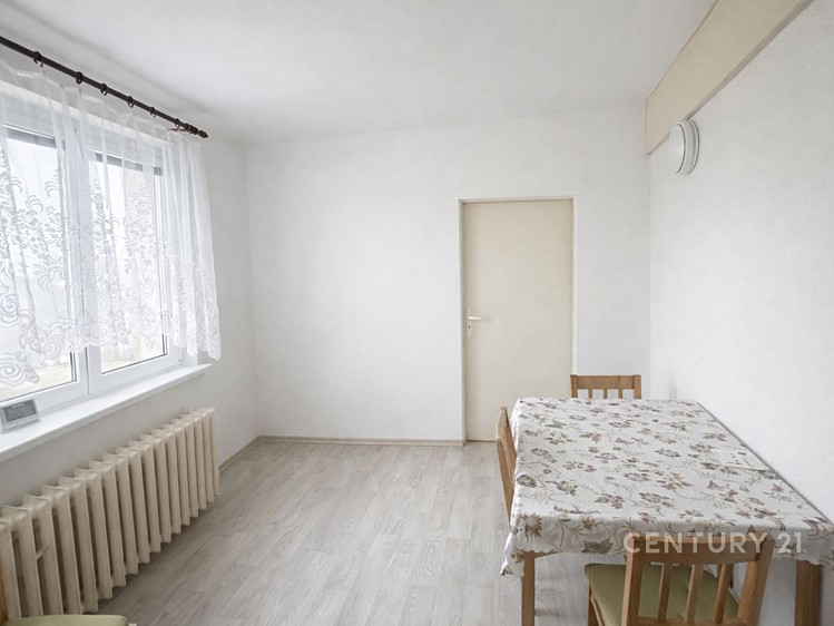 Prodej bytu 3+1 61 m² - foto 4