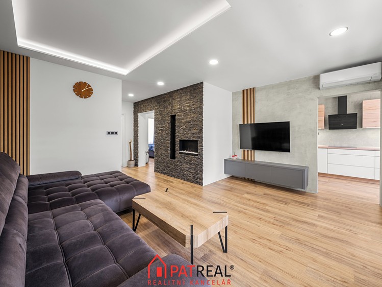 Prodej bytu 4+1 93 m² - foto 1