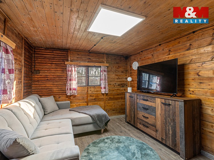 Prodej chaty 39 m², pozemek 660 m² - foto 4