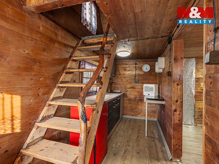 Prodej chaty 39 m², pozemek 660 m² - foto 8