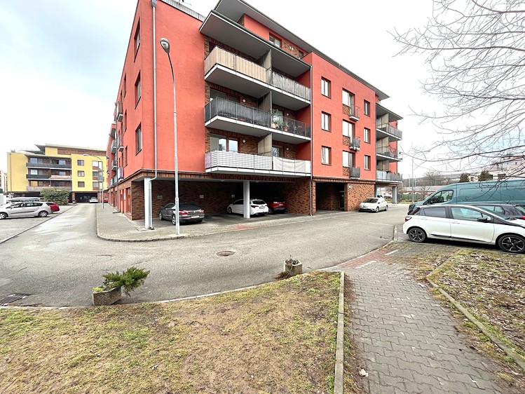 Pronájem garáže 13 m² - foto 3