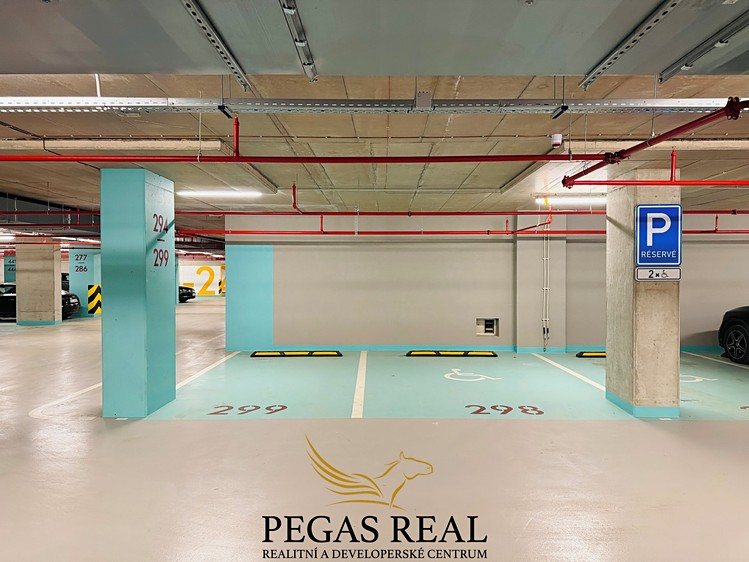 Pronájem garážového stání 13 m² - foto 5