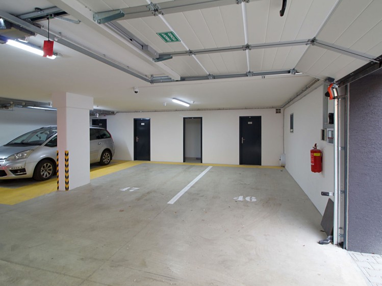 Pronájem garáže 15 m² - foto 3