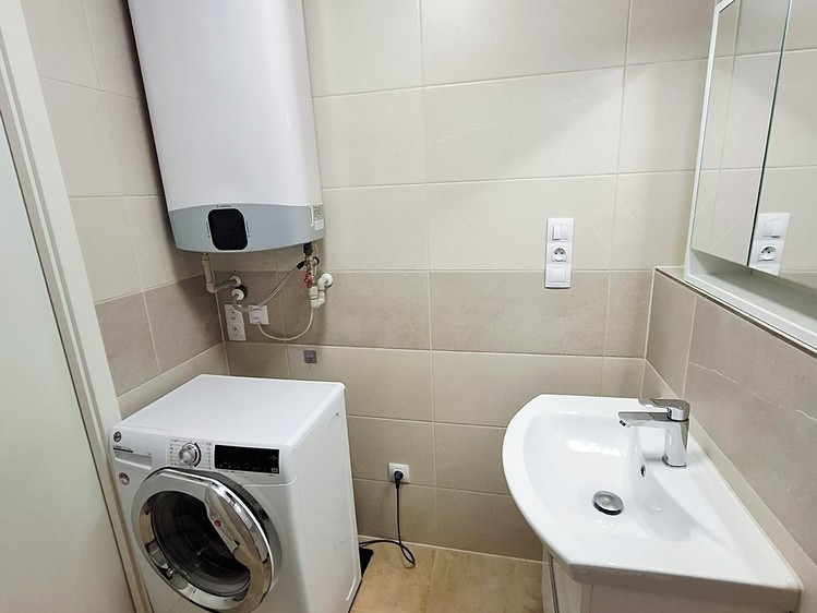 Pronájem bytu 1+1 35 m² (Jednopodlažní) - foto 6
