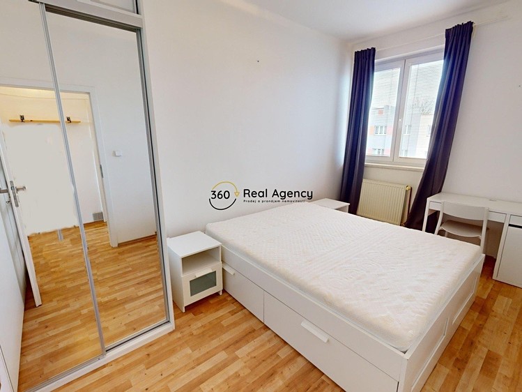 Pronájem bytu 2+kk 52 m² (Jednopodlažní) - foto 5