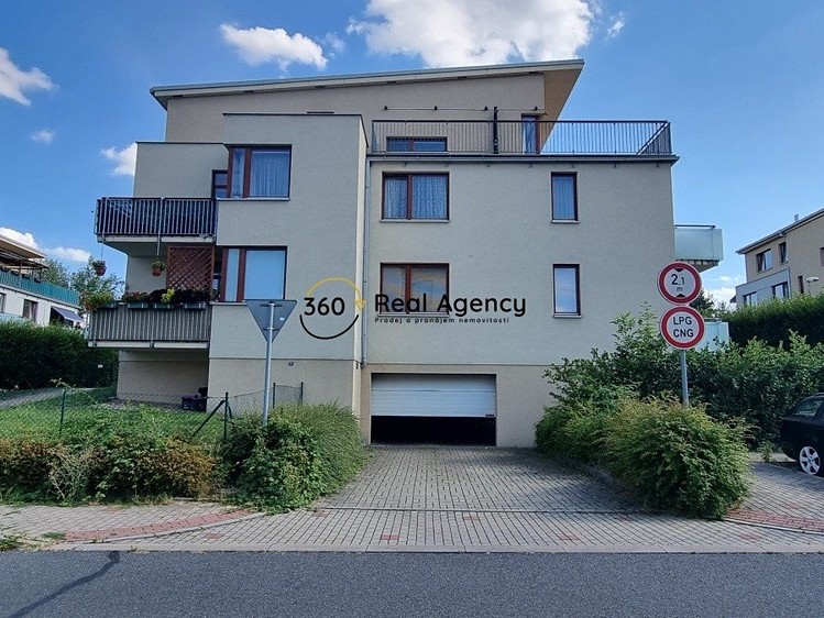 Pronájem bytu 3+kk 135 m² (Jednopodlažní) - foto 6