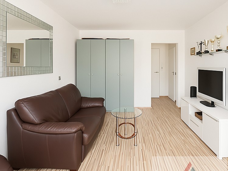 Pronájem bytu 2+kk 57 m² - foto 4