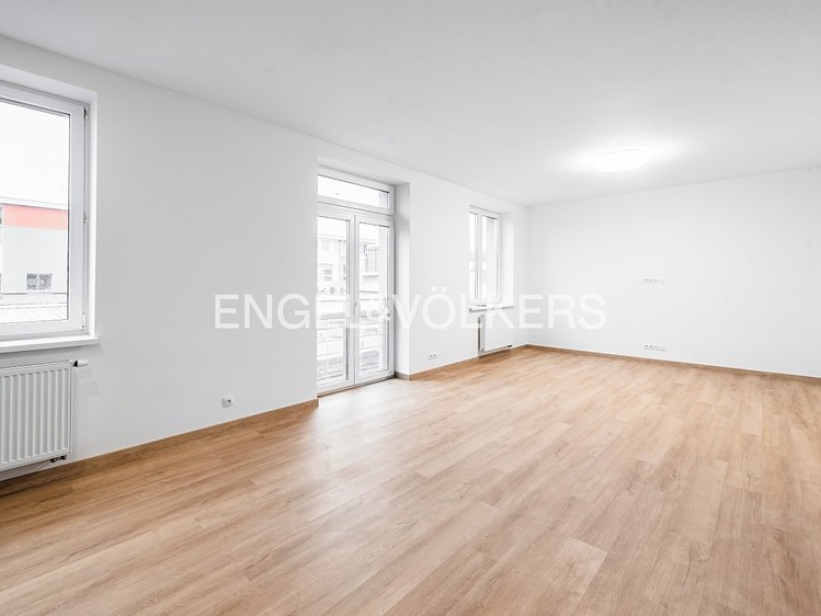 Pronájem bytu 3+kk 98 m² - foto 3