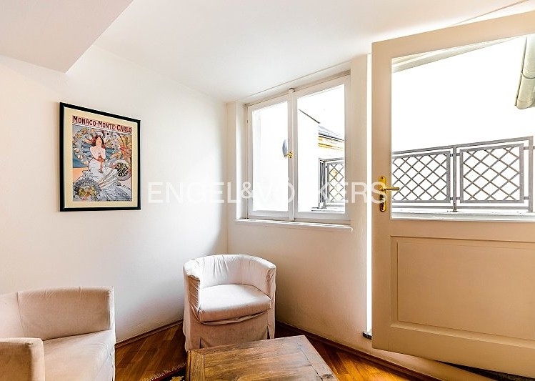 Pronájem bytu 3+kk 96 m² (Mezonet) - foto 2
