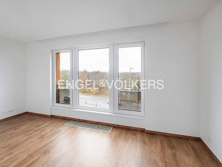 Pronájem bytu 2+kk 54 m² - foto 4