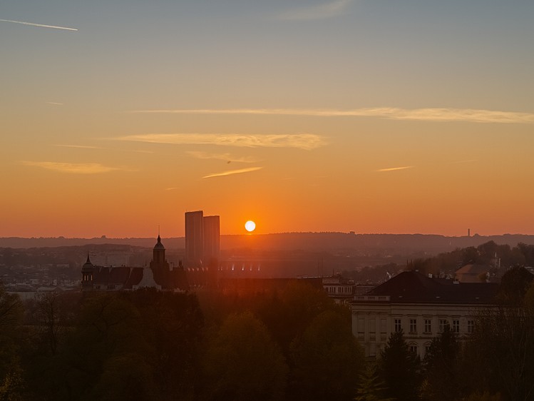Pronájem bytu 1+kk 27 m² (Jednopodlažní) - foto 1
