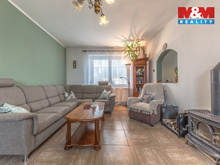 Prodej rodinného domu 76 m², pozemek 769 m² - foto 3