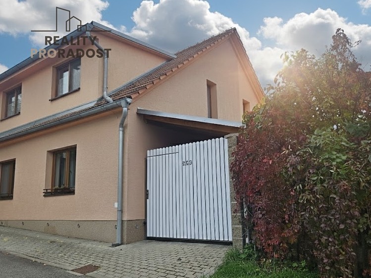 Prodej rodinného domu 208 m², pozemek 433 m² - foto 5