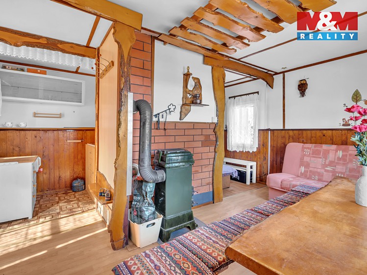 Prodej chaty 25 m², pozemek 30 m² - foto 3