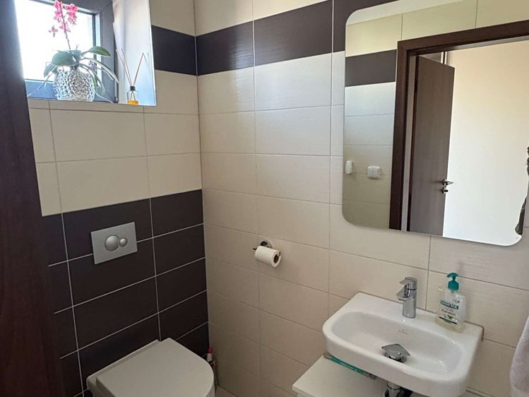 Prodej rodinného domu 113 m², pozemek 303 m² - foto 4